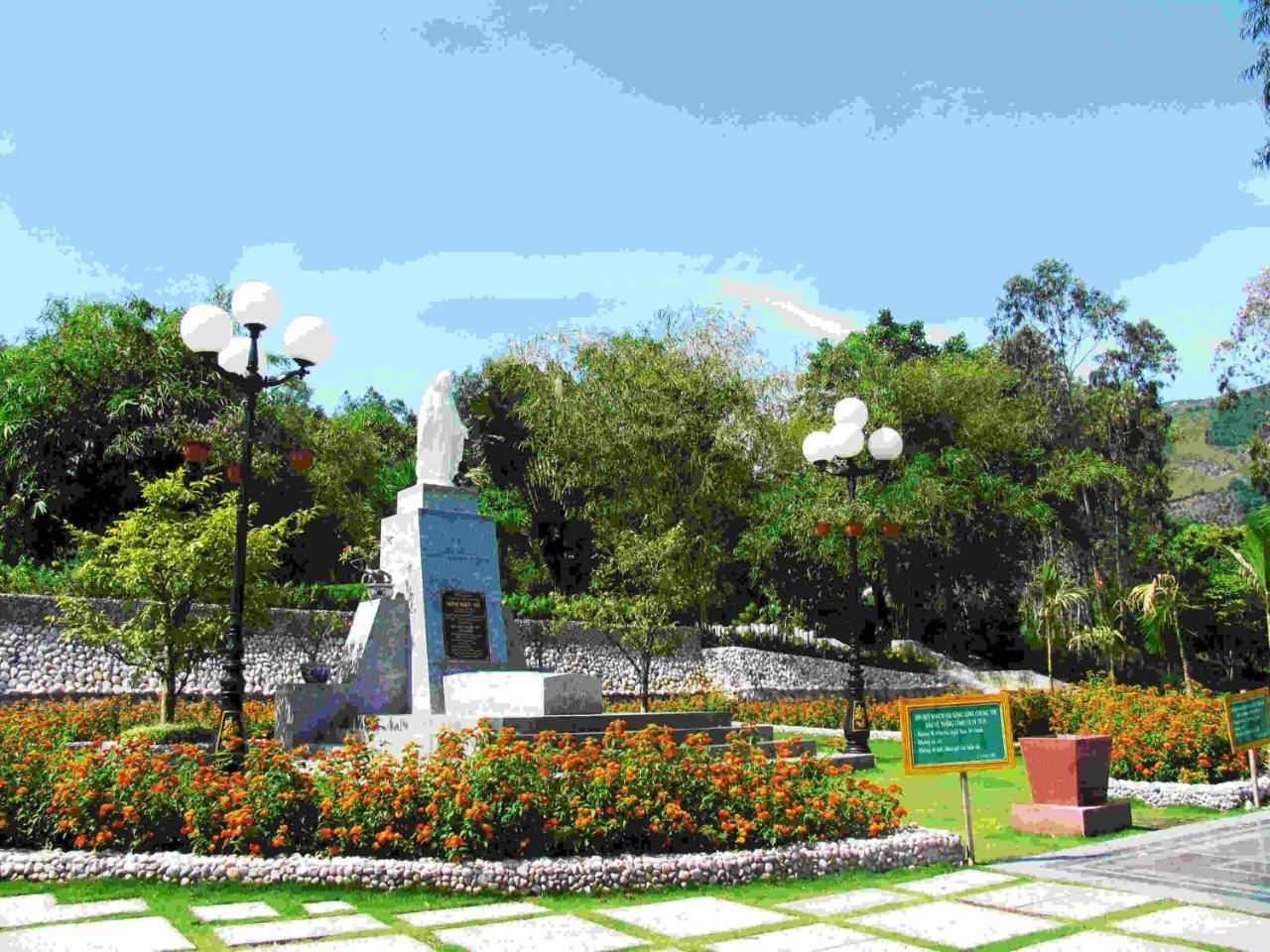 Hotel Thu Trang Quy Nhon Exterior photo